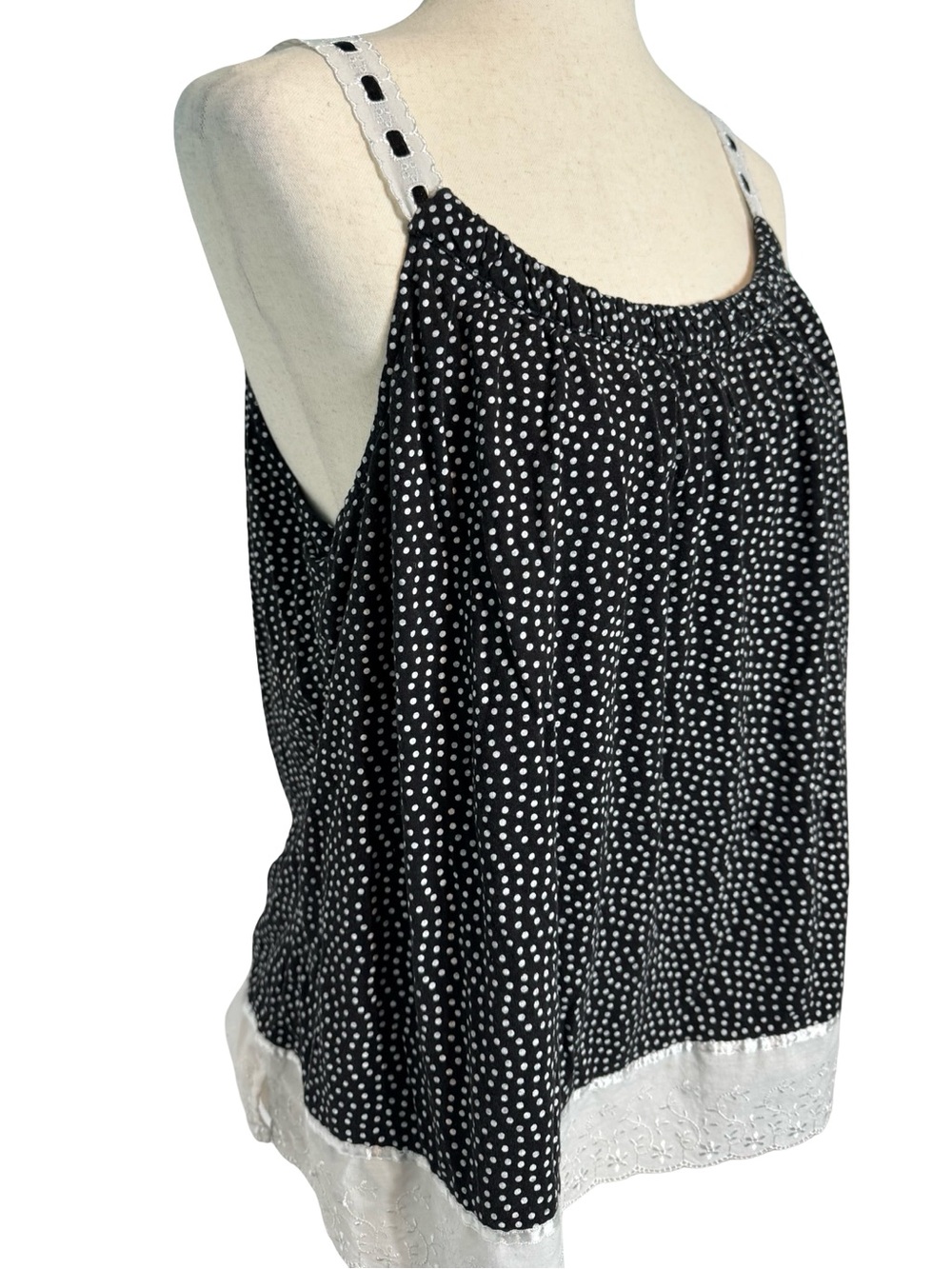 Black & White Polka Dot Eyelet Trim Tank Top SZ L